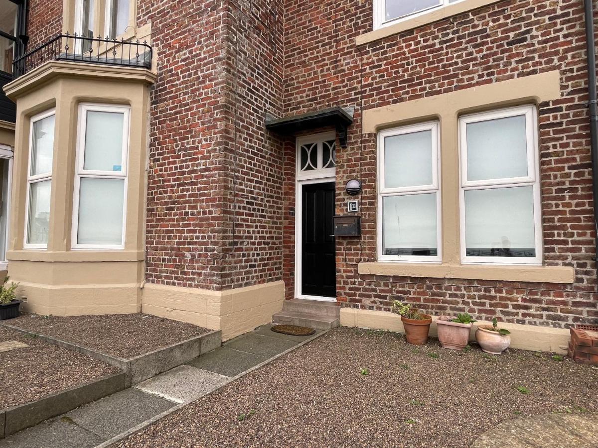 The Beach Front Apartment, Amazing Frontline Sea Views Tynemouth Eksteriør billede