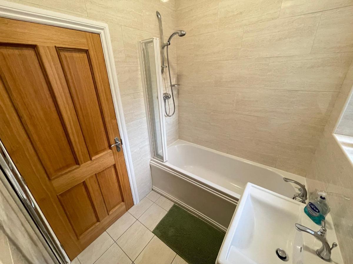 The Beach Front Apartment, Amazing Frontline Sea Views Tynemouth Eksteriør billede